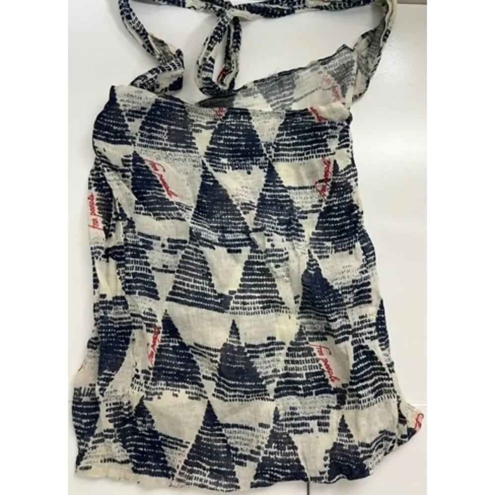 Free People sheer tote/hobo with a geometric design.